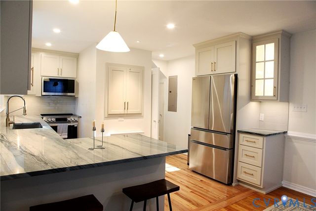 6211 W Franklin St, Henrico, VA 23226