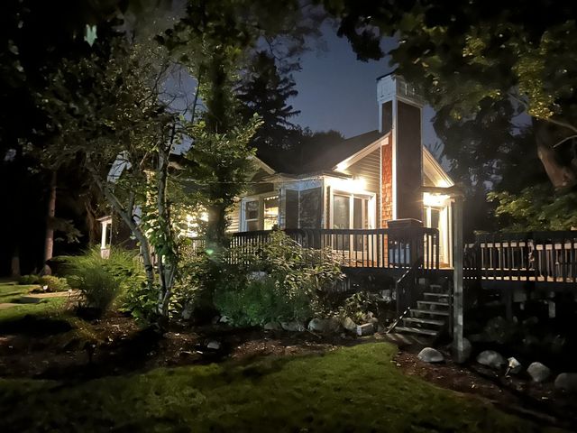 1330 W Park Avenue, Libertyville, IL 60048