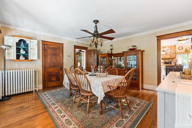 1330 W Park Avenue, Libertyville, IL 60048