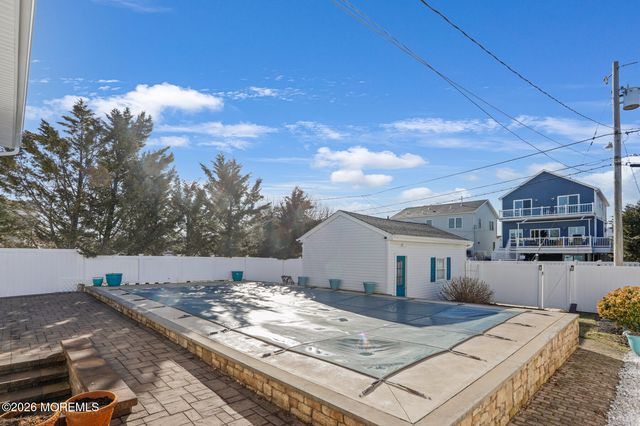 210 Laurel Court, Point Pleasant Beach, NJ 08742