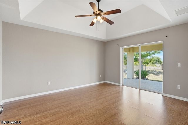 1011 Chadbourne AVE, Lehigh Acres, FL 33971