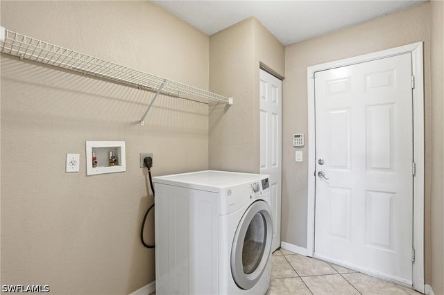 1011 Chadbourne AVE, Lehigh Acres, FL 33971