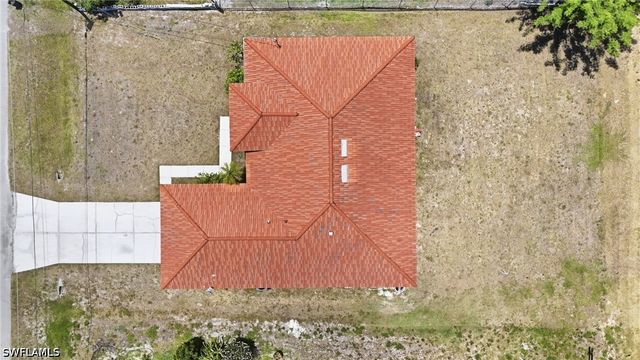 1011 Chadbourne AVE, Lehigh Acres, FL 33971