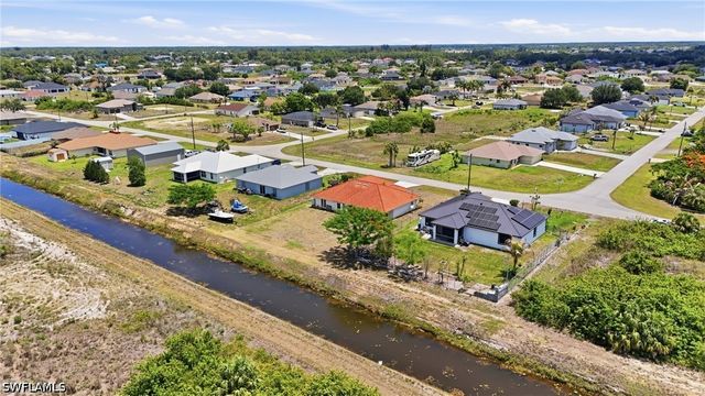 1011 Chadbourne AVE, Lehigh Acres, FL 33971