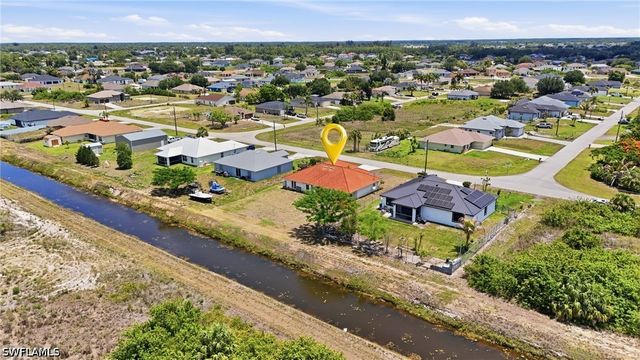 1011 Chadbourne AVE, Lehigh Acres, FL 33971