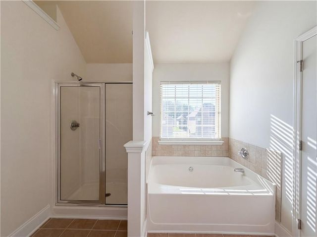 302 Torre Trail, Stockbridge, GA 30281