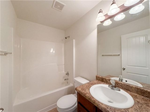 302 Torre Trail, Stockbridge, GA 30281