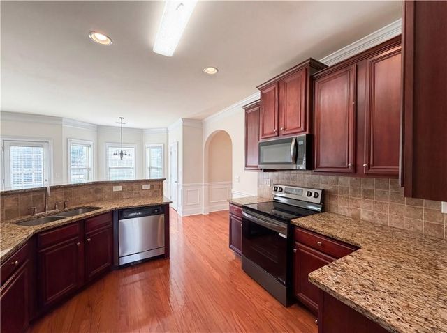 302 Torre Trail, Stockbridge, GA 30281