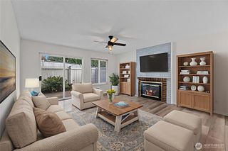 8823 Holly Drive #F103, Everett, WA 98208