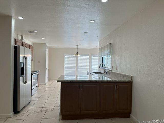 6035 MERRIMAC, San Antonio, TX 78249