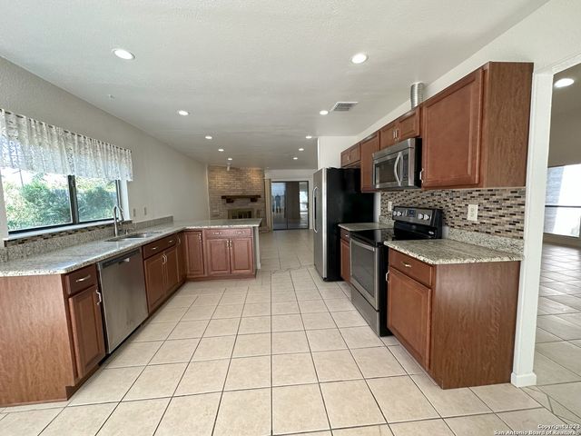 6035 MERRIMAC, San Antonio, TX 78249