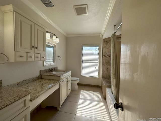 6035 MERRIMAC, San Antonio, TX 78249