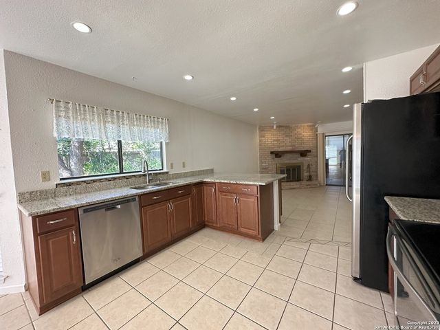 6035 MERRIMAC, San Antonio, TX 78249