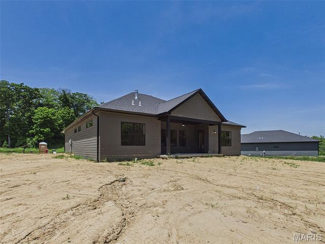 2279 Pelham Lane, Maryville, IL 62062