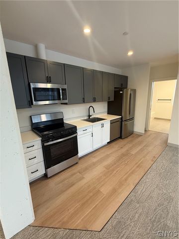 1117 West Fayette Street 202, Syracuse, NY 13204