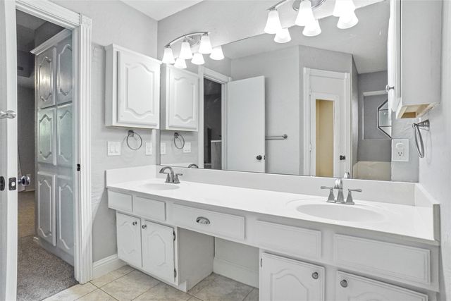 2620 Surrey Woods Road, Flower Mound, TX 75028