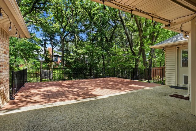 2620 Surrey Woods Road, Flower Mound, TX 75028