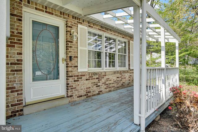 414 LITTLE JOHN DR, Dillsburg, PA 17019