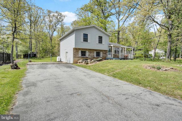 414 LITTLE JOHN DR, Dillsburg, PA 17019