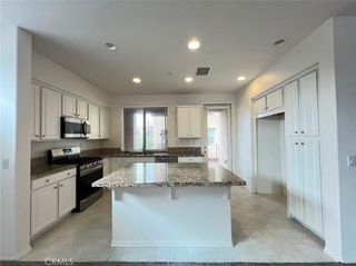 422 W Route 66 34, Glendora, CA 91740