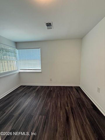 9037 WASHINGTON Avenue, Jacksonville, FL 32208