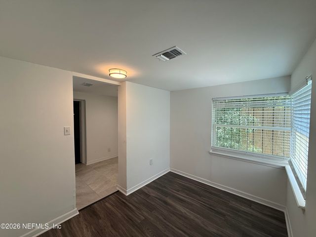 9037 WASHINGTON Avenue, Jacksonville, FL 32208