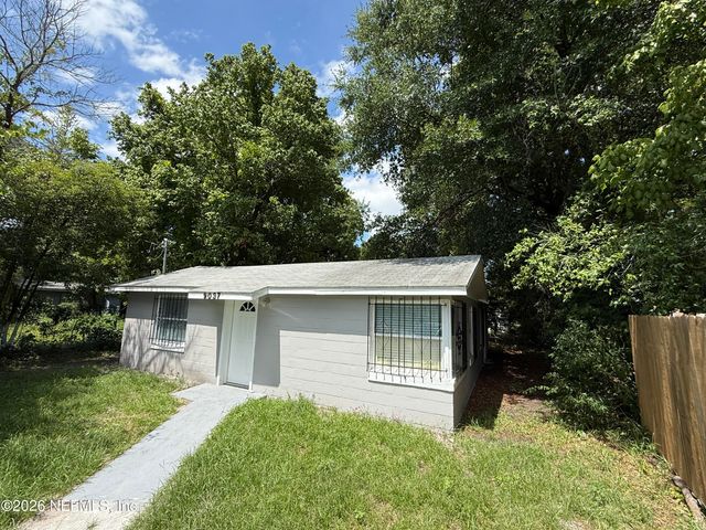 9037 WASHINGTON Avenue, Jacksonville, FL 32208