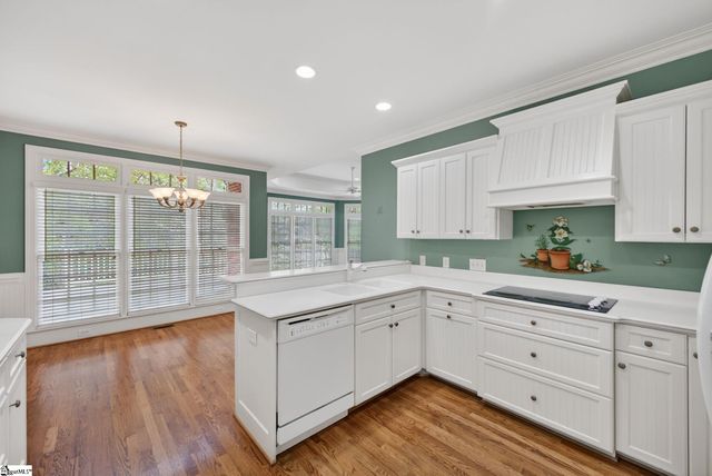 4 Broadstone Court, Simpsonville, SC 29681