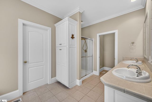 4 Broadstone Court, Simpsonville, SC 29681