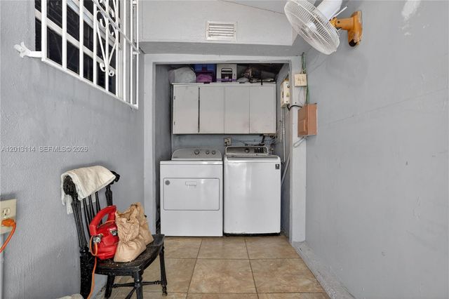 2450 NW 32nd St, Miami, FL 33142