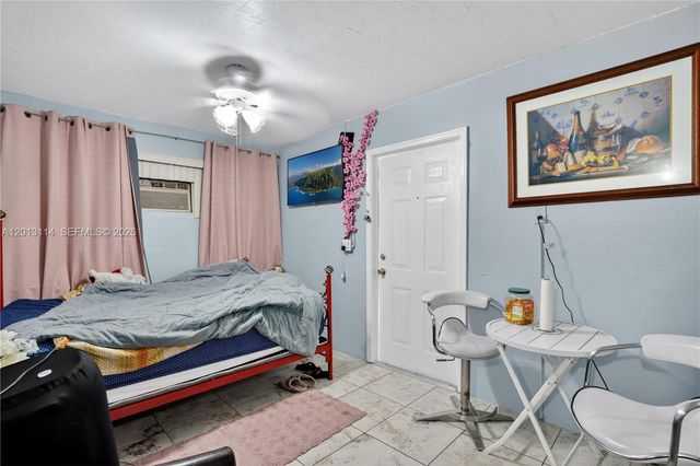2450 NW 32nd St, Miami, FL 33142