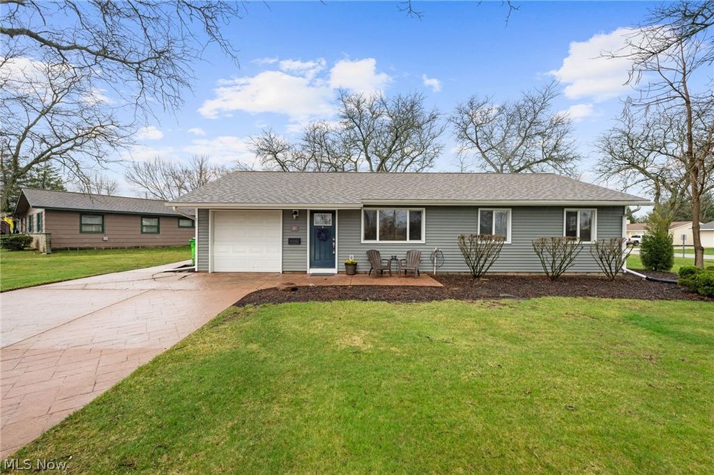 487 Bridle Lane, Berea, OH 44017