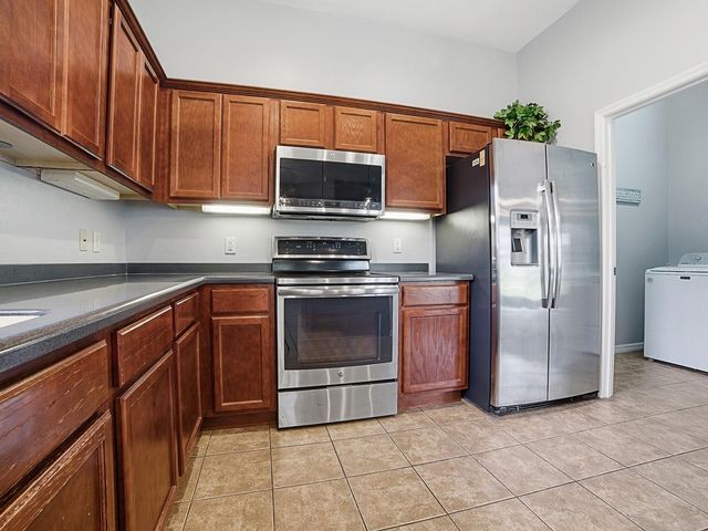 25509 LAUREL VALLEY ROAD, Leesburg, FL 34748