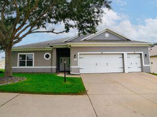 25509 LAUREL VALLEY ROAD, Leesburg, FL 34748