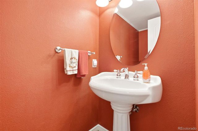 3237 S Espana Circle, Aurora, CO 80013