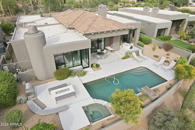 10040 E HAPPY VALLEY Road 2002, Scottsdale, AZ 85255