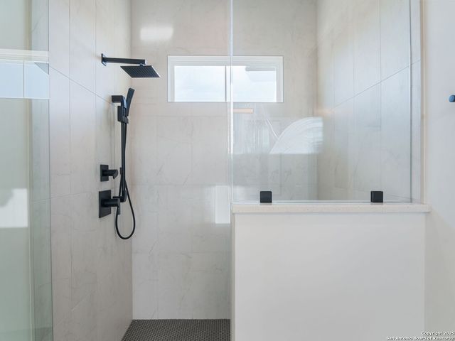 35 Dominion Heights, San Antonio, TX 78257