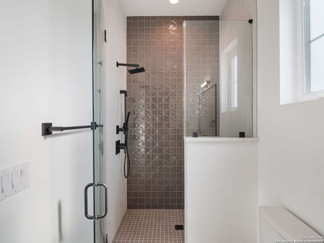 35 Dominion Heights, San Antonio, TX 78257