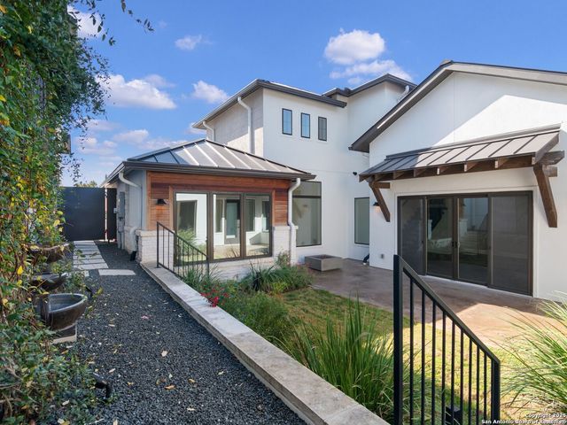 35 Dominion Heights, San Antonio, TX 78257