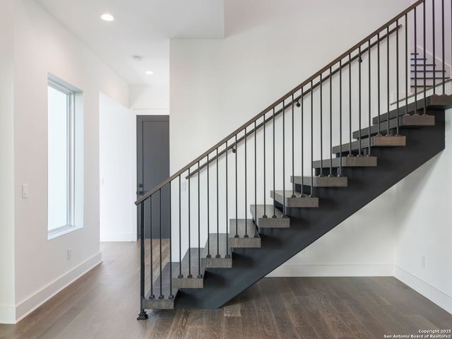 35 Dominion Heights, San Antonio, TX 78257