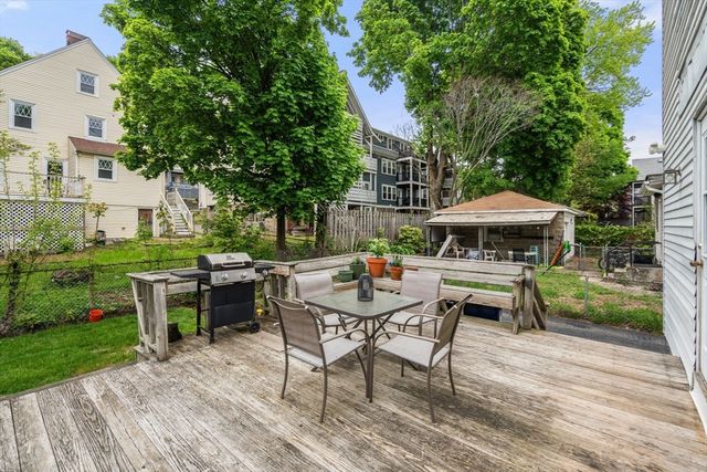 38 Hobson St, Boston, MA 02135