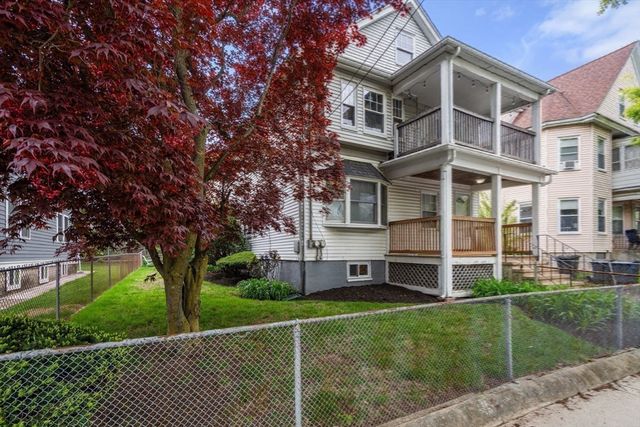 38 Hobson St, Boston, MA 02135