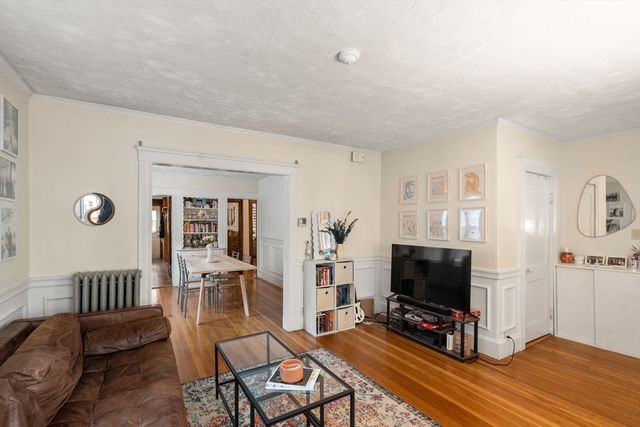 38 Hobson St, Boston, MA 02135
