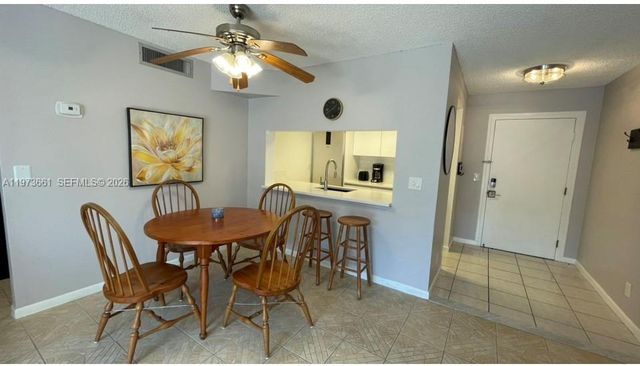 10001 W Atlantic Blvd 122, Coral Springs, FL 33071