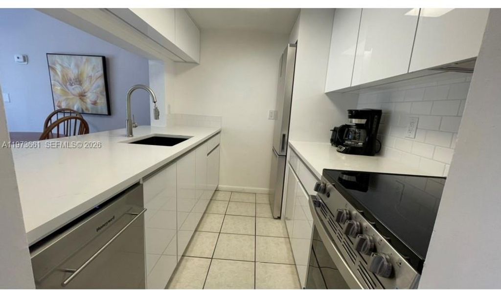 10001 W Atlantic Blvd 122, Coral Springs, FL 33071