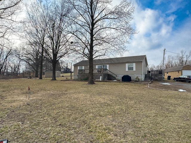 320 N Old Marion Road, Goreville, IL 62939