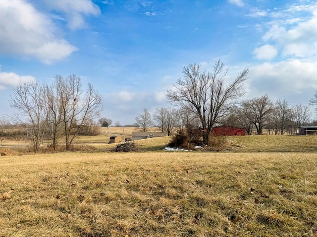 320 N Old Marion Road, Goreville, IL 62939