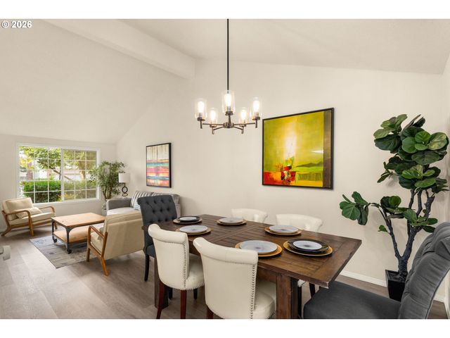 2412 Sw 214TH Pl, Beaverton, OR 97003