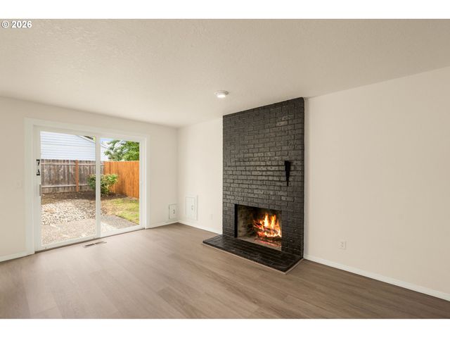 2412 Sw 214TH Pl, Beaverton, OR 97003