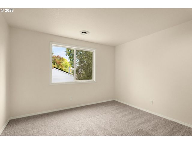 2412 Sw 214TH Pl, Beaverton, OR 97003